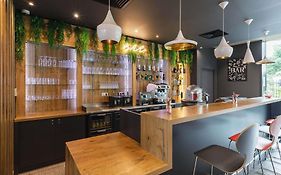 ibis Lyon Carre De Soie